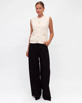 SLEEVELESS CARDIGAN VEST